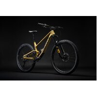 Deviate Highlander II-Ohlins TTX2 Air